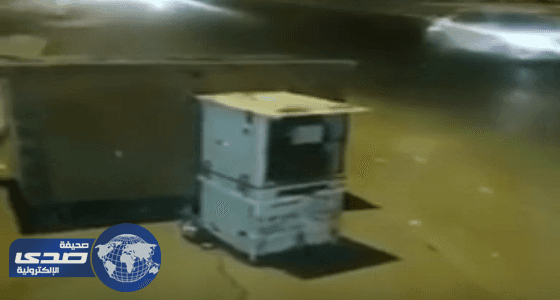 بالفيديو..إخفاء كاميرا ساهر خلف نفايات على طريق عام  يثير الجدل