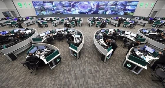 كثافة مرورية بنفق طريق الملك فهد إثر حريق مركبة أثناء السير