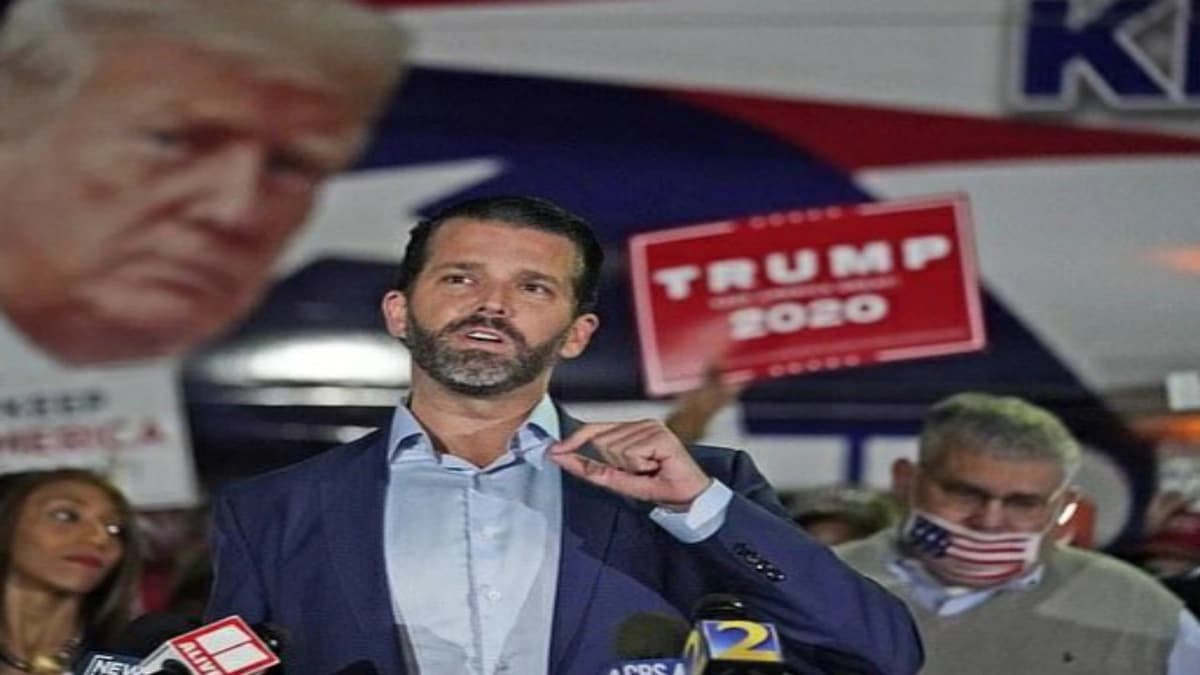 بالفيديو.. الأهلي يصعد لـ الصدارة بعد هزيمة الوحدة