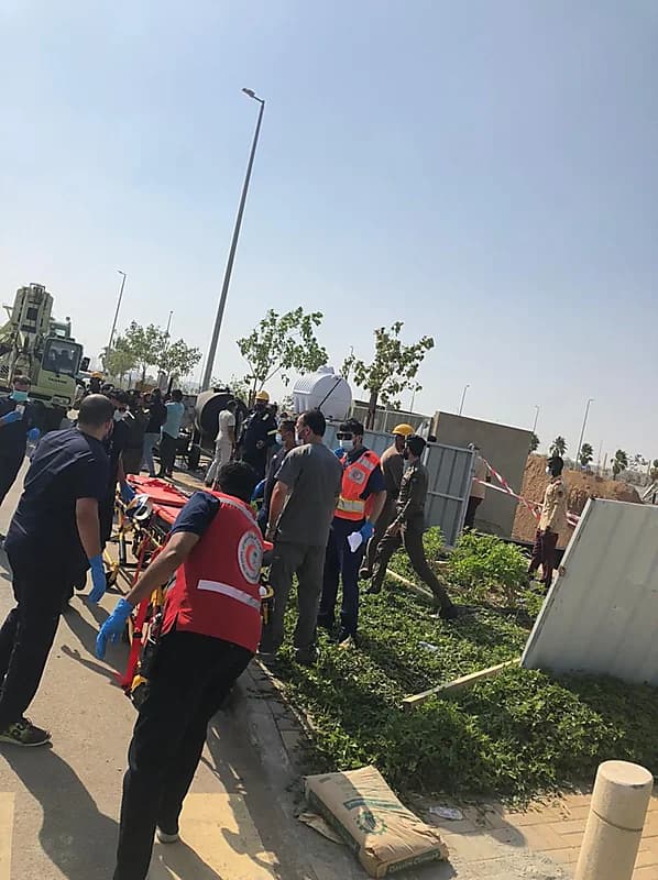 بالفيديو .. مواطن يصنع شريحة ترمم الأنسجة الفموية