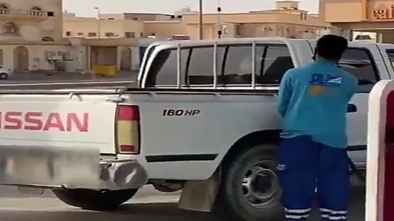 بالفيديو... ضبط مقيم مارس ‎التفحيط في محطة وقود بالخرج ‎