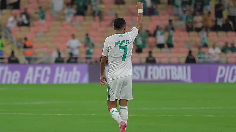 الأهلي يمطر شباك ناساف الأوزبكي برباعية .. فيديو وصور