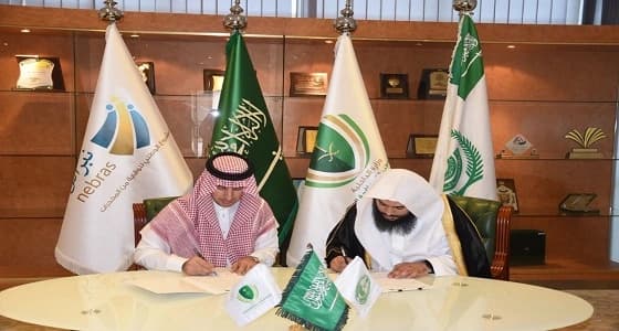 بالصور.. بلدية الخرج تواصل معالجة التلوث البصري