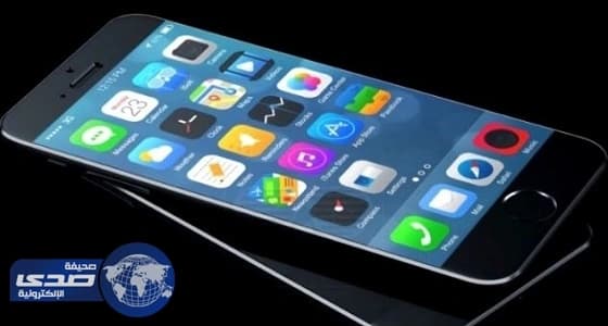 بالفيديو.. شبح يهاجم سيارة ويتسبب في اصطدامها بشجرة