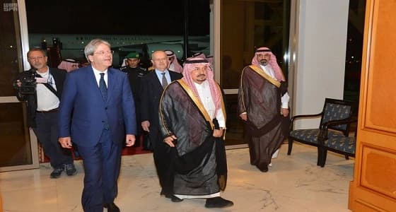 صور| أمير الرياض يستقبل رئيس وزراء إيطاليا في قاعدة الملك سلمان الجوية