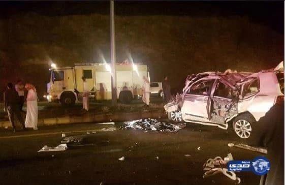 مصريون بحي الأزهر يرحبون بولي العهد بطريقة خاصة