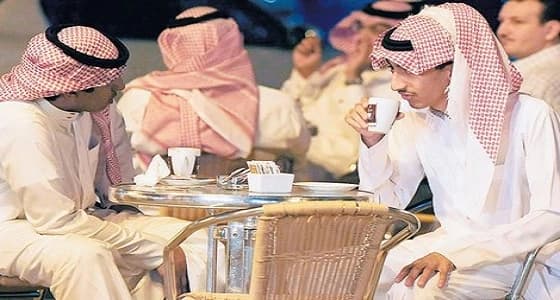 الشباب يتغزل بحاله: كل ما فينا جميل.. والفتيات: الجينات في تطور