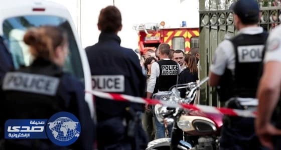 سيارة تدهس رواد مطعم في فرنسا وأنباء عن 8 جرحى