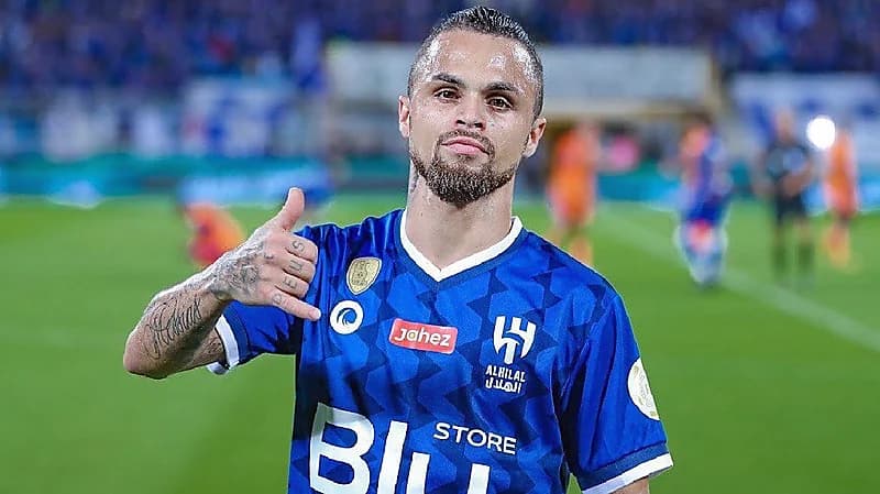 الهلال يرفض بيع ميشيل إلى غريميو