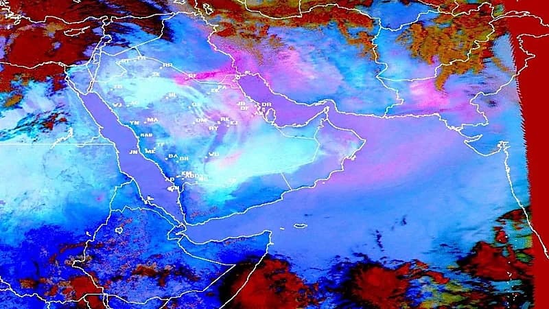 الأرصاد: موجة من الأتربة تجتاح عدة مناطق