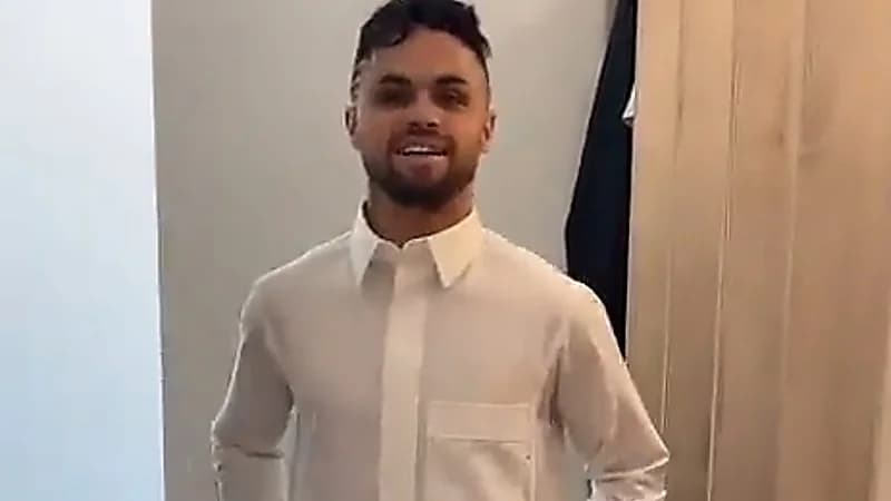 ميشائيل بالزي الوطني .. فيديو