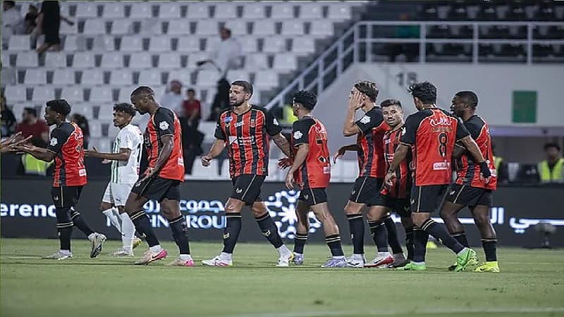 الرياض يفوز على النجمة بثنائية