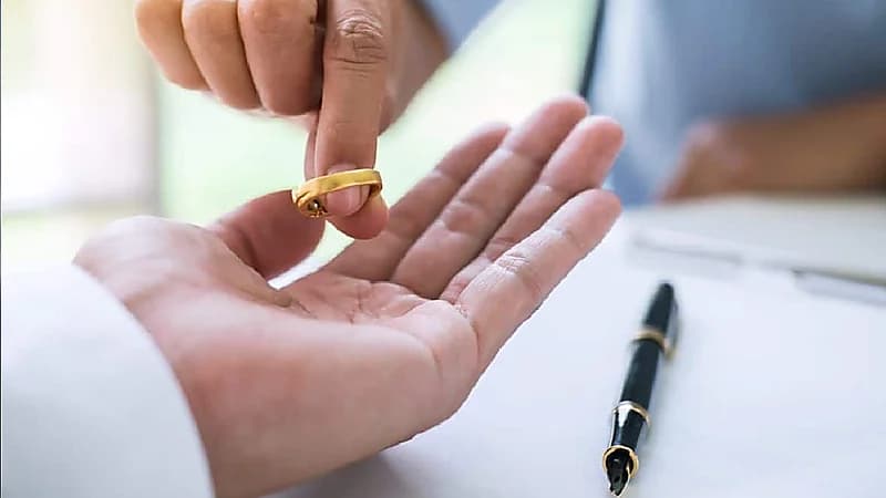 أخصائي نفسي لـ"الرجال": الزوجة التي تشتكي طلقها