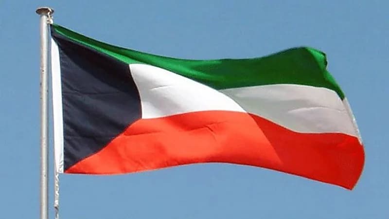 بالفيديو.. مواطن يقلد صوت " المفتي " و " المطلق "