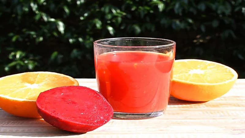 فوائد صحية وجمالية لعصير الشمندر بالبرتقال