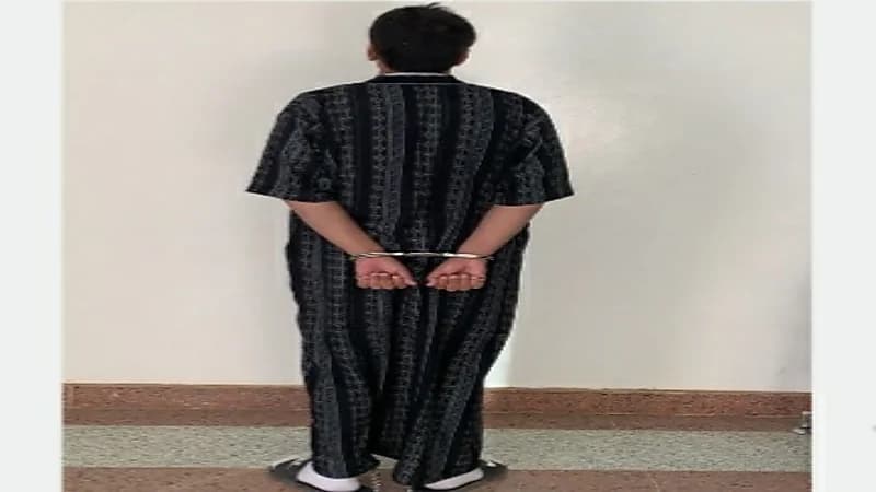 القبض على مواطن ظهر في "فيديو" متباهيًا بتعاطي مواد مخدرة بالحدود الشمالية