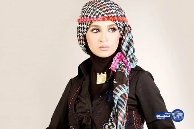 بالصور ..قصص مثيرة لفنانات يخلعن أزواجهن !!