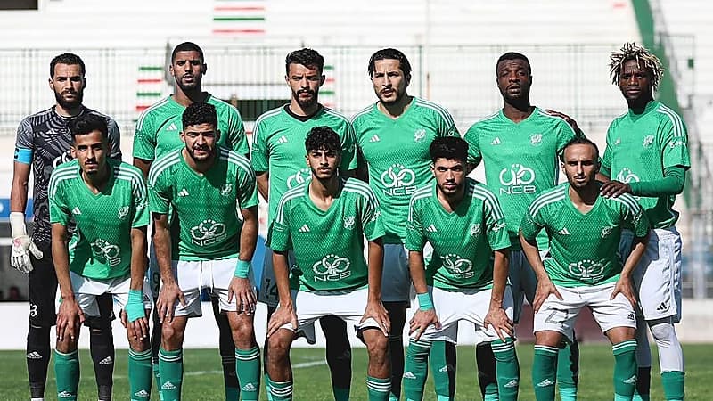 الأخضر الليبي ينفي أنباء منع طائرته من الإقلاع قبل مواجهة الهلال