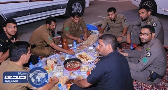 بالصور.. جماهير الأهلي تقيم مأدبة إفطار بمدينة الملك عبد الله