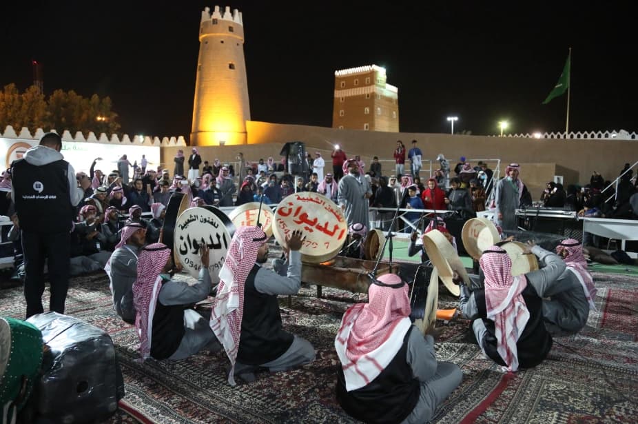 بالفيديو والصور.. فعاليات جناح حائل المتنوعة تجذب زوار الجنادرية31