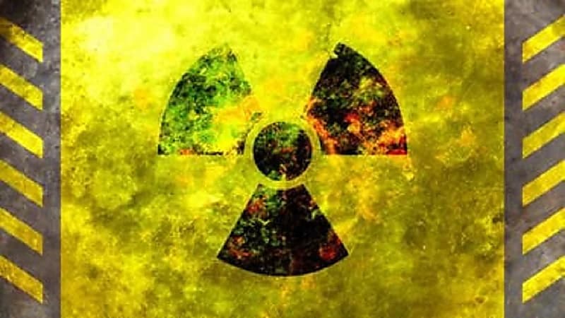 الوكالة الذرية تبحث عن " القنبلة القذرة " في موقعين بأوكرانيا