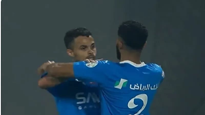 نقاش حاد بين البريك وميشائيل .. فيديو