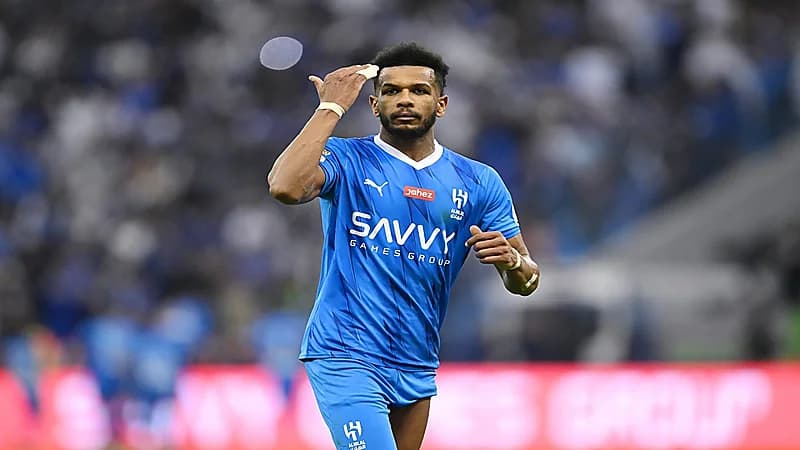 البليهي: ما كان لي وجه أقابل جمهور الهلال بهذا المستوى.. فيديو