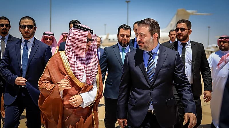شاهد.. مميزات وخدمات تطبيق "الموارد البشرية" بعد إطلاقه