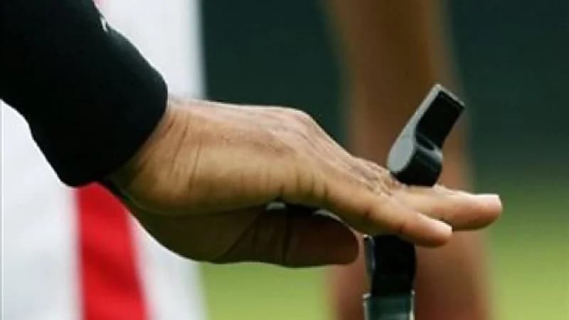 قائمة حكام مباريات اليوم من منافسات الجولة السابعة