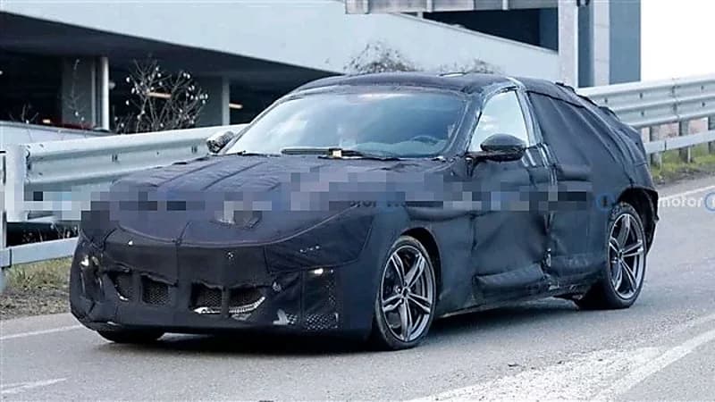 بالفيديو.. أبرز مواصفات السيارة فيراري بوروسانجو الجديدة