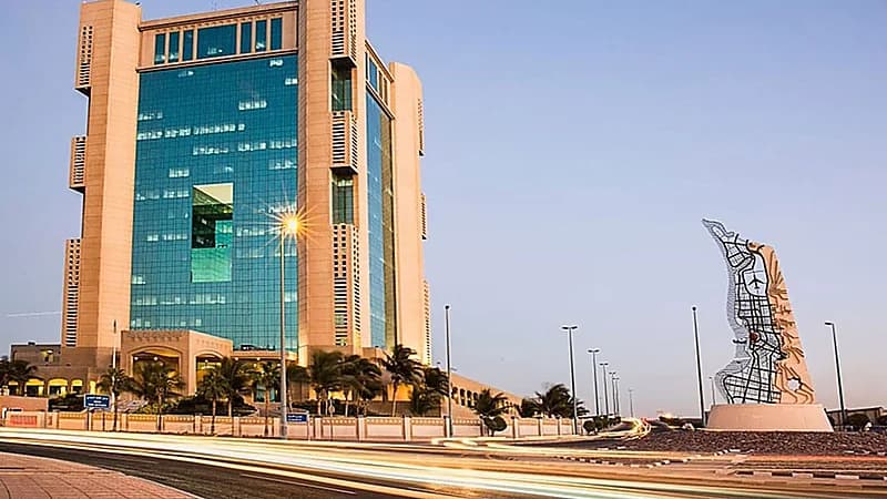 تحرير مخالفات وغرامات مالية لمساكن عمالية بجدة