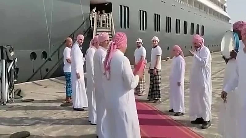 استقبال باخرة سياحية تقل رجال أعمال سعوديين بحفاوة بالغة في الأردن