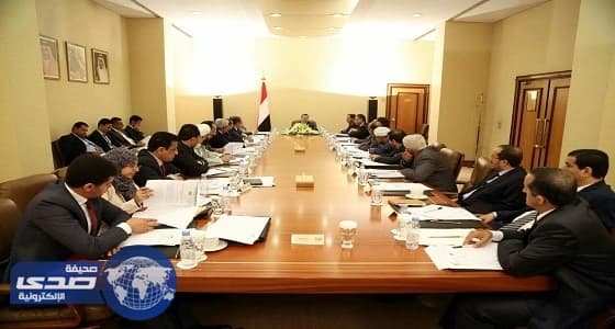 الحكومة اليمنية تحذر الشركات النفطية من التعامل مع الانقلابيين