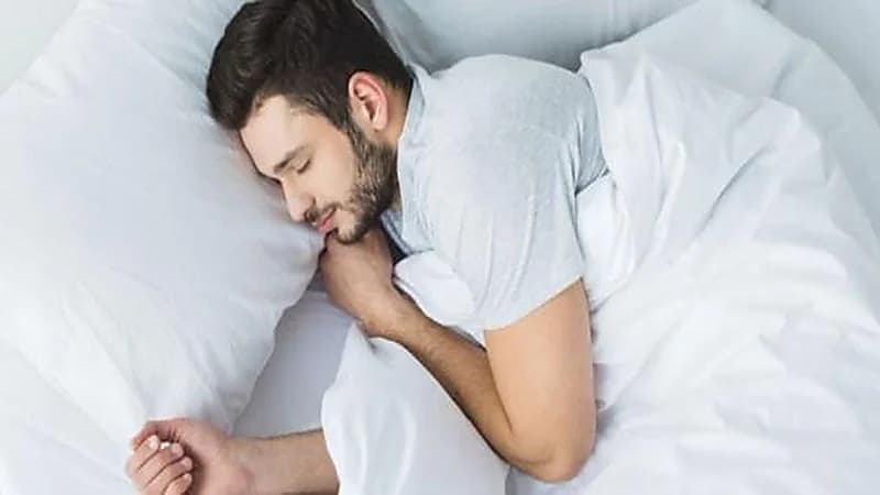 كيف تتجنب سيلان اللعاب أثناء النوم؟