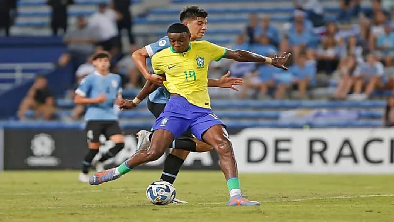 النصر والهلال يتنافسان على ضم المهاجم البرازيلي ماتياس