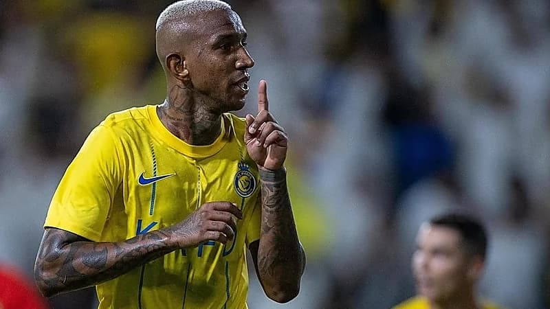 بشيكتاش يحدد موقفه من التعاقد مع تاليسكا