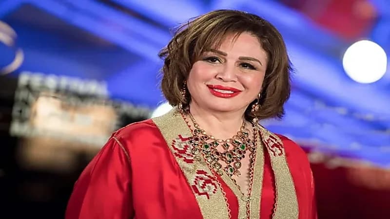 إلهام شاهين: اتجوزت راجل متجوز من دون علم مراته.. فيديو