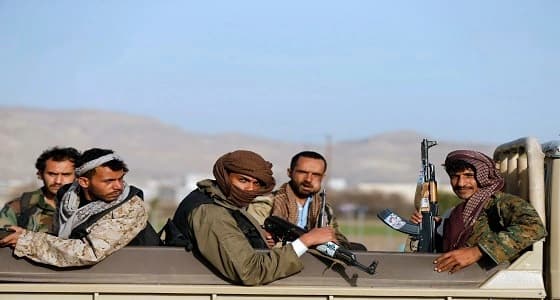 مقتل قيادي حوثي وإصابة آخرين على يد قوات الجيش اليمني