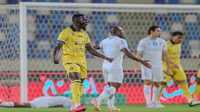 التعاون يفوز على الأخدود