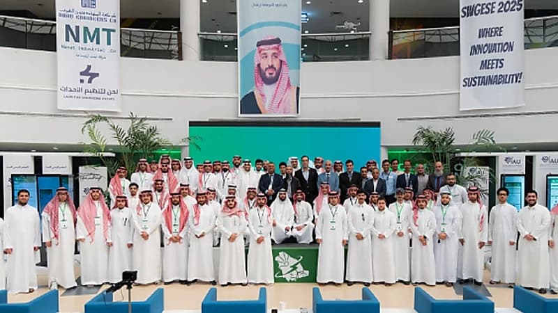 جامعة الإمام عبدالرحمن تكشف عن تقنيتين مبتكرتين للطاقة الشمسية