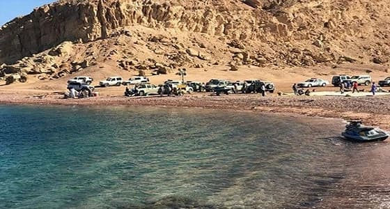 الجهات الأمنية تستعين بالطيران للبحث عن " مفقودة حقل " بتبوك