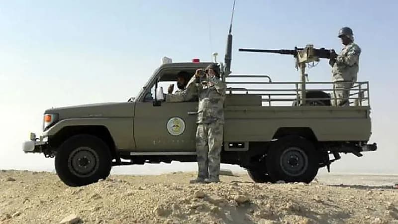 القبض على 11 مخالفًا لتهريبهم مواد مخدرة وإحباط محاولة تهريب