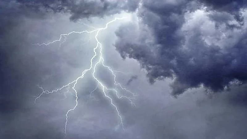 سحب رعدية ممطرة على 3 محافظات بالمدينة المنورة