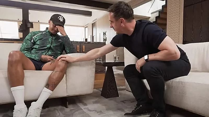 لاعب سابق بتوتنهام: صديق أمي تحرش بي