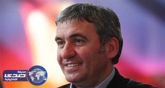 أسطورة رومانيا يقترب من التدريب في دوري جميل