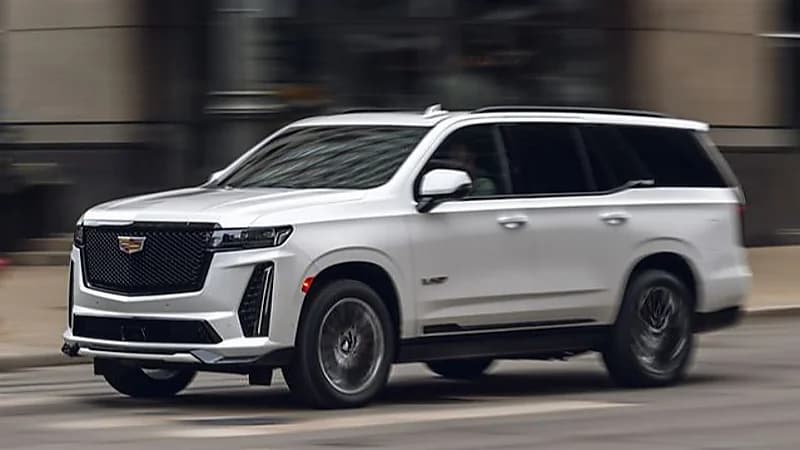 بالصور.. مواصفات ومميزات كاديلاك سكاليد الجبارة