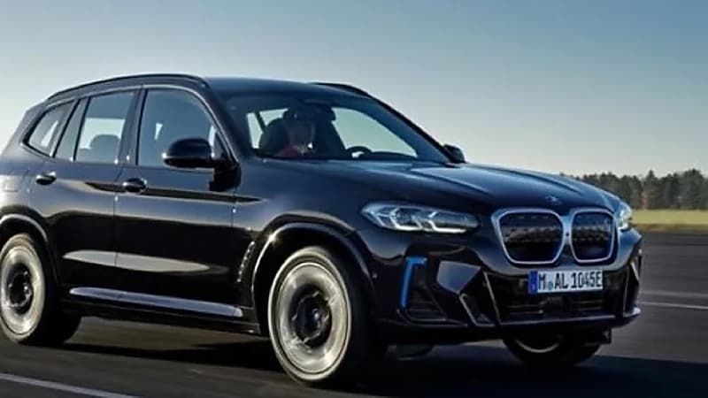 بي أم دبليو iX3 2022 تنطلق رسمياً بتقنيات جديدة