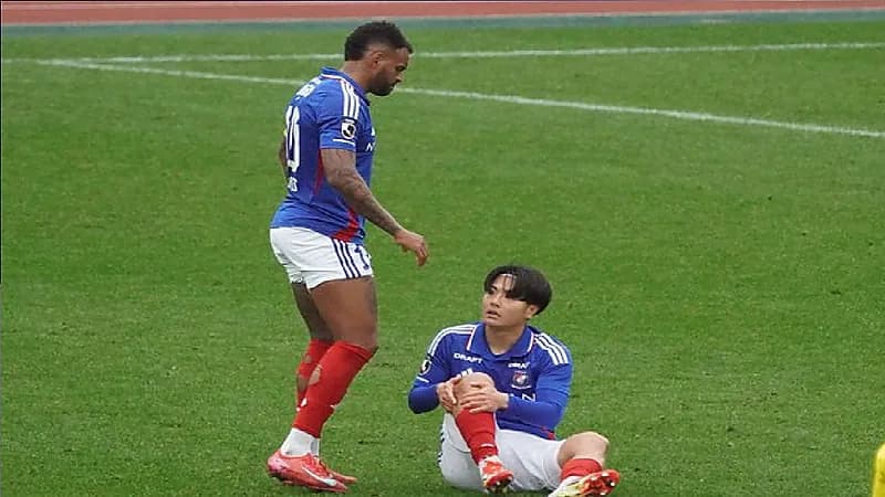 يوكوهاما يفتقد خدمات لاعبه أمام النصر