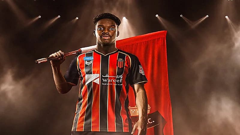 الرياض يتعاقد مع طلال حجي