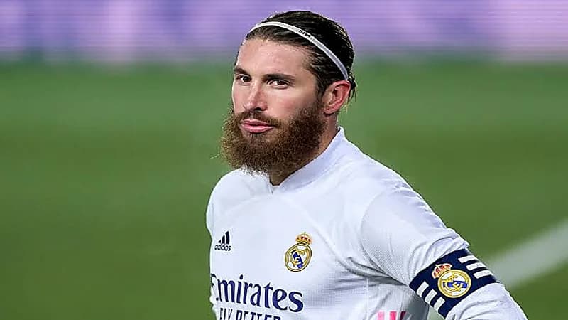 " راموس " يتفق مع باريس سان جيرمان للإنتقال إليه خلال الفترة المقبلة